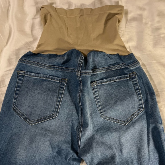 Maternity Jean 🤰 - Picture 3 of 3